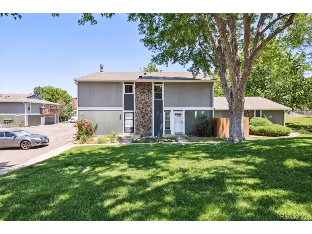 MLS: 5845808 Condo For Sale