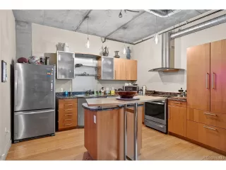 Photo #2: 5848374 Listing