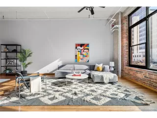 Photo #6: 5848606 Listing