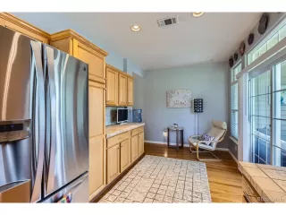 Photo #5: 5851666 Listing