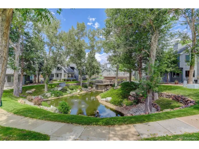 MLS: 5852645 Condo For Sale