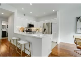 Photo #2: 5852645 Listing