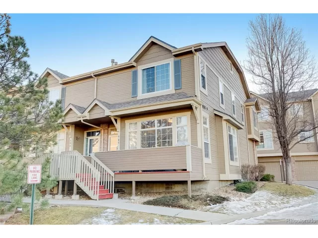 MLS: 5854223 Condo For Sale