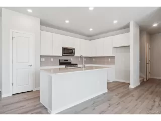 Photo #2: 5855477 Listing 