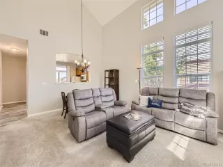 Photo #5: 5858719 Listing