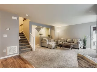 Photo #3: 5860007 Listing