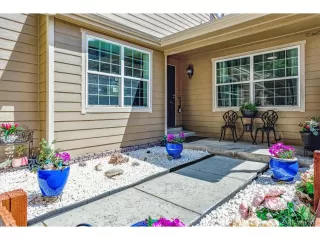 Photo #2: 5860239 Listing