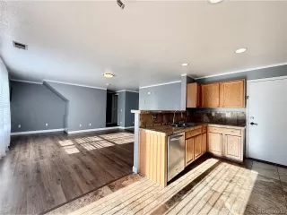 Photo #3: 5864709 Listing 