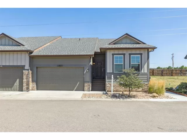 MLS: 5864867 Condo For Sale