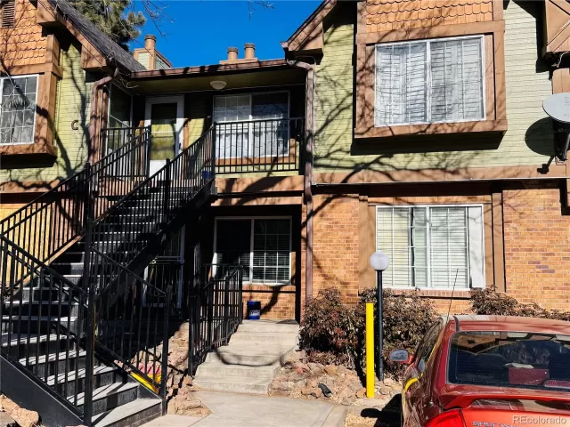 MLS: 5864895 Condo For Sale