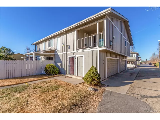 MLS: 5870918 Condo For Sale