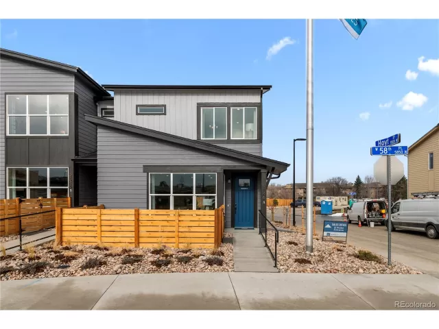 MLS: 5873759 Condo For Sale