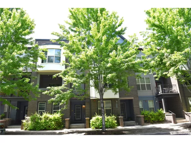 MLS: 5876174 Condo For Sale