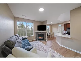 Photo #2: 5881260 Listing 