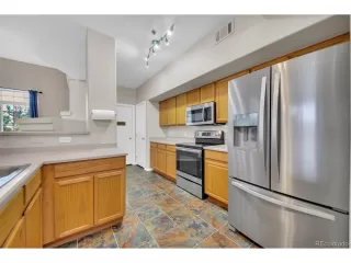 Photo #5: 5882232 Listing