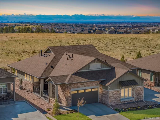 MLS: 5885939 Condo For Sale