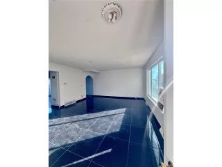 Photo #4: 5887739 Listing