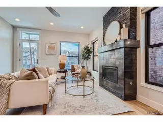 Photo #4: 5889377 Listing