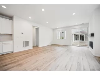 Photo #6: 5890151 Listing 