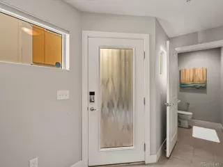 Photo #3: 5892230 Listing