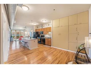 Photo #2: 5892262 Listing