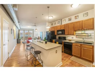 Photo #4: 5892262 Listing