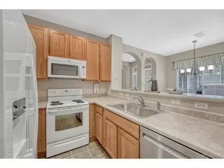 Photo #3: 5892450 Listing