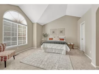 Photo #4: 5892450 Listing