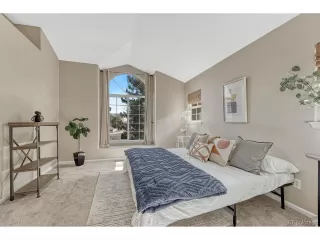 Photo #6: 5892450 Listing