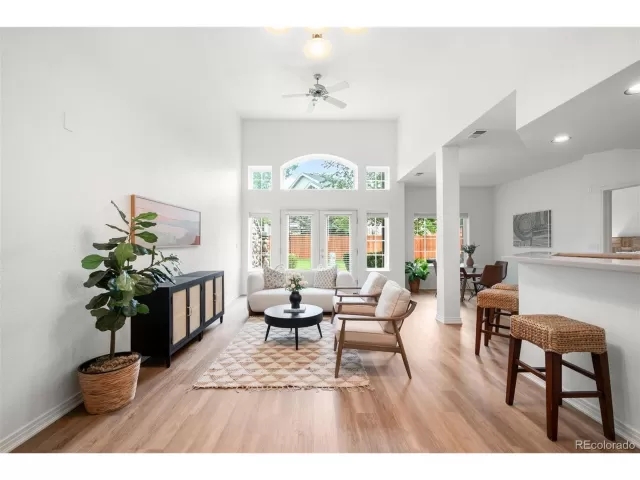 MLS: 5893349 Condo For Sale