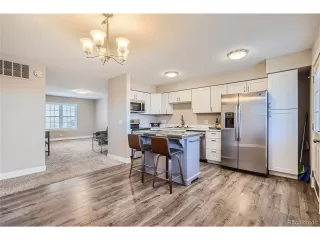 Photo #5: 5900088 Listing