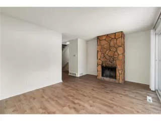 Photo #4: 5903303 Listing 