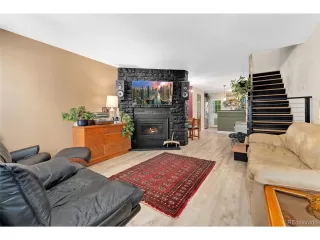 Photo #5: 5903341 Listing