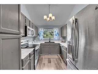 Photo #5: 5903880 Listing 