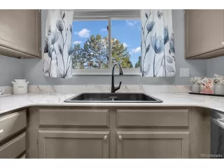 Photo #6: 5903880 Listing 