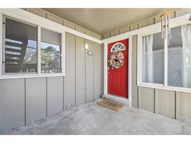 MLS: 5904856 Condo For Sale