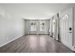 Photo #5: 5904856 Listing 