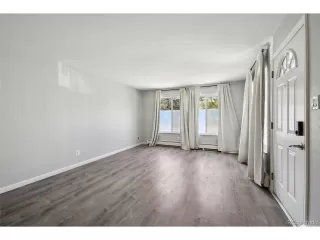 Photo #6: 5904856 Listing 