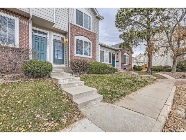 MLS: 5904896 Condo For Sale