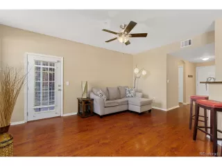 Photo #5: 5905566 Listing
