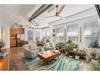 Photo #3: 5905663 Listing