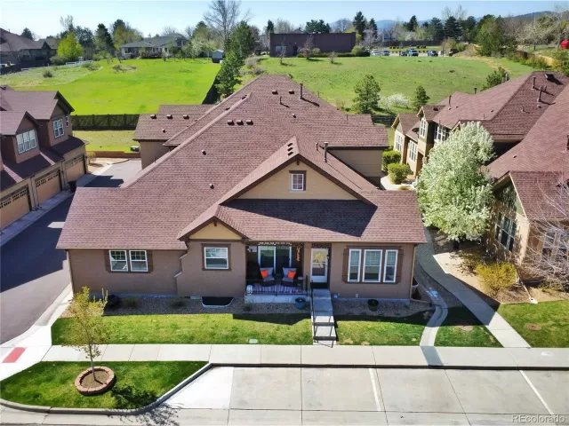 MLS: 5905808 Condo For Sale