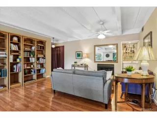 Photo #2: 5908572 Listing