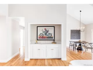 Photo #6: 5910726 Listing 