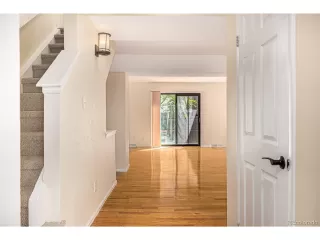 Photo #5: 5911598 Listing