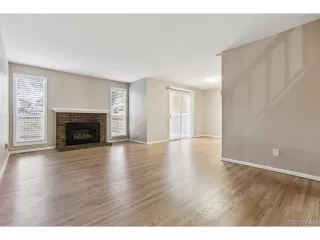 Photo #5: 5912419 Listing 