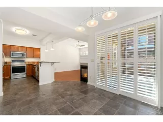 Photo #6: 5912761 Listing