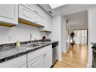 Photo #3: 5913346 Listing