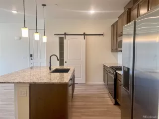 Photo #2: 5914692 Listing 