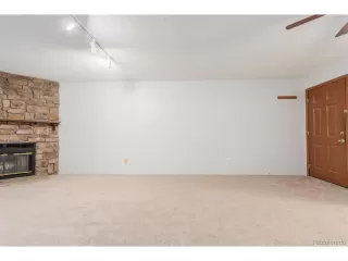 Photo #4: 5917319 Listing